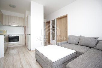 KOŠICKÁ / MILETIČOVA -  1,5 iz. byt -  32 m2 , balkón - 7 m2 - 5