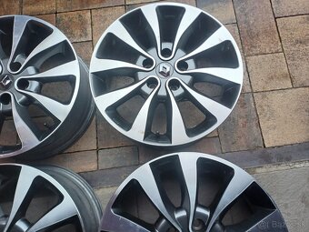 hlinikové disky-orig-Renault,Nissan--61/2Jx17-ET-40--5x114,3 - 5