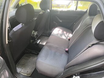 Volkswagen Golf IV 1.9 TDI - 5
