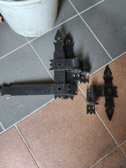Kovanie na dvere - 5