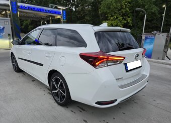 Toyota Auris 1.6 Valvematic Executive A/T 2017 Aj na splátky - 5