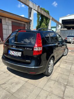Hyundai i30 CW 1.6 CRDi - 5