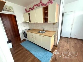 2 izb. byt s balkónom Zvolen-Tepličky prenájom - 5