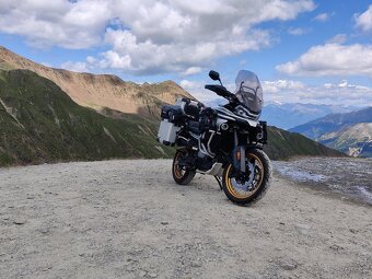 CFMOTO 800MT Touring - 5