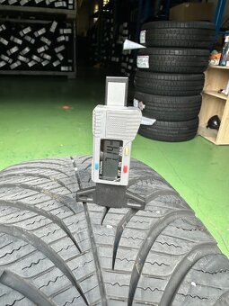 235/55 R17 103H GOOD YEAR VECTOR 4 SEASONS G2 - 5