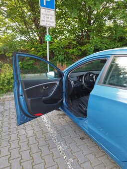 Predám Hyundai i30 1, 4 diesel  combi - 5