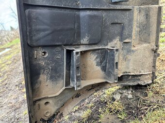 Zadny naraznik BMW e36 - 5