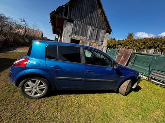 Renault Megane - 5
