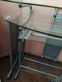 Rozkladací sklenený PC stôl (iba osobný odber) - 5