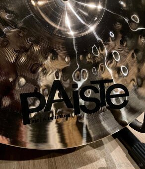 Predám Paiste PST 8 Reflector Medium 18" - 5