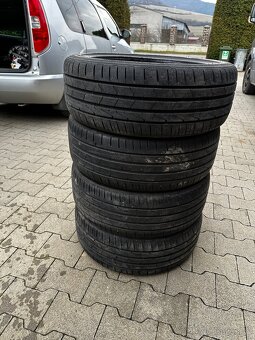 Hankook 205/45 r18 letné - 5