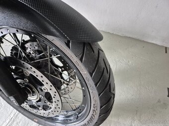 Suzuki DL 650 V strom XT - 5
