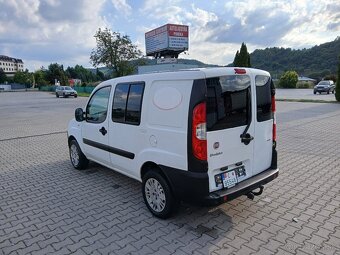 Fiat Doblo 1.9jtd 77kw combi rok 2010 - 5