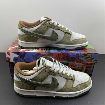 Nike Dunk 8 - 5