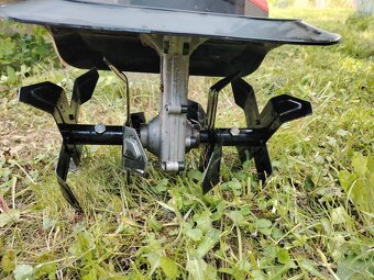 Elektrický kultivátor Hecht 750w - 5