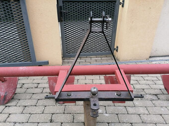 predám pluh,riadkovač a konzolu na malotraktor - 5
