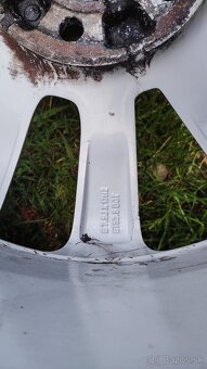 FORD 5x108 R17 ET 52.5 - 5