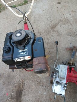 predám malotraktor Robi 250 T - 5