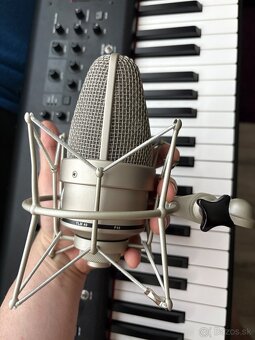 Neumann TLM 49 + pavúk - 5
