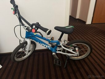 DETSKÝ BICYKEL ZNAČKY WOOM S PRILBOU - 5