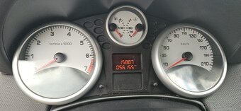 Peugeot 207 - 5