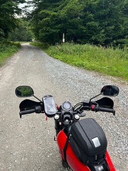 Yamaha XSR 125 top stav - 5