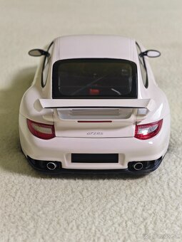 1:18 Porsche 911 GT2 RS 997 MINICHAMPS - 5