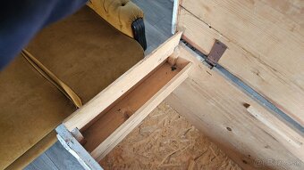 Starožitná komoda - 5