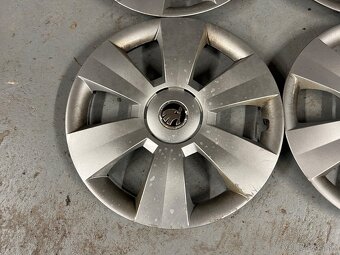 SKODA PUKLCE R15 - 5