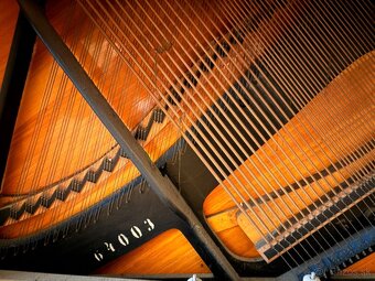 Pianino / klavir August Forster - 5