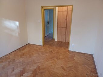 Prestížna lokalita, výnimočné bývanie: trojizbový byt v cent - 5