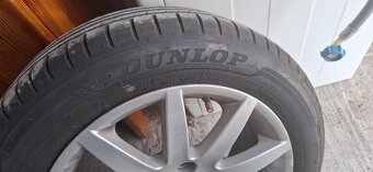 Dunlop 205/55 R16 - 5
