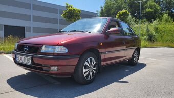 Predám Opel Astra 1.6 Benzín - 5