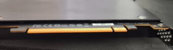 GIGABYTE GC-4XM2G4 AORUS pre 4x m2 disky - 5