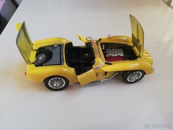1:18 FERRARI 250 testarossa Bburago - 5