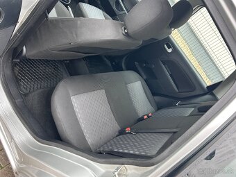 Ford Fiesta 1.4TDCi 50kw - ŤAŽNÉ ZARIADENIE - KLIMATIZÁCIA - 5