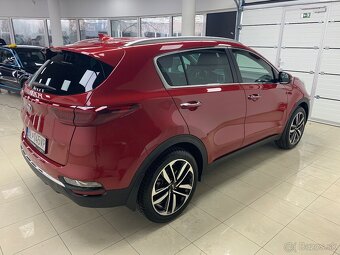 Predám Kiu Sportage 1.6 TGDI 177k 4x4 v top stave - 5