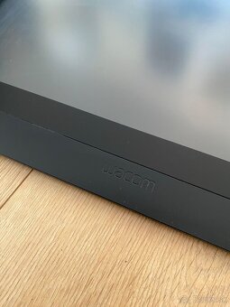 Grafický tablet Wacom Cintiq 16 - 5