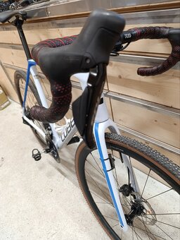 Cube cross race - 5