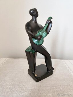 Jitka Forejtová gitarista keramická soška - 5