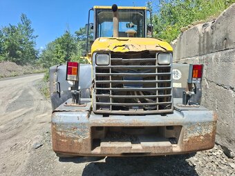 KOMATSU WA320-5 4X4 - 5