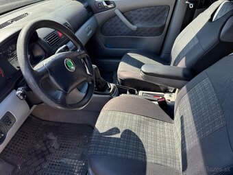 Škoda Octavia Combi I. - 5