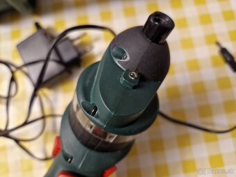Aku skrutkovač Bosch s meničom bitov - 5