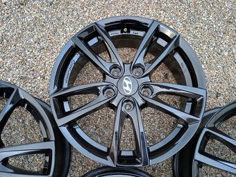 Alu disky originál Hyundai i30, 5x114,3 R16 - 5