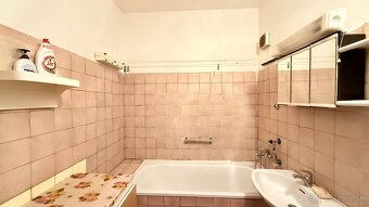 LEVOČA - 2 IZBOVÝ BYT, 54 M2, VÝBORNÝ PÔVODNÝ STAV. - 5