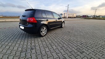 Volkswagen Golf V 1,9 Tdi 77kw Zeder Bez hrdze slušný stav - 5