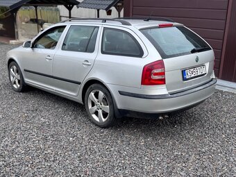 Skoda Octavia 2 1.9 TDi Combi BXE - 5