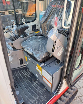 TAKEUCHI TB216 DIESEL + lyžice - 5