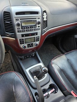 Hyundai Santa Fe - 5