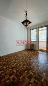 ADOMIS - predám 2-izb priestranný byt 55m2,loggia,Bukureštsk - 5